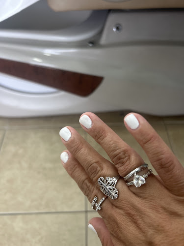 Aloha Nails