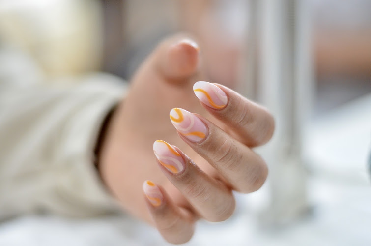 Alpha Nails