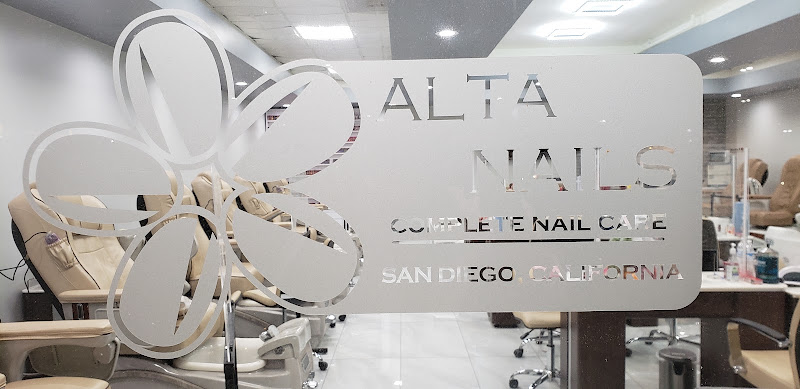 Alta Nails & Spa