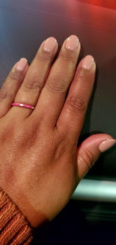 American nails, nail salon in Pacoima, California
