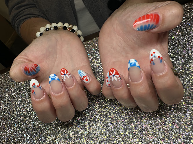Angel nails