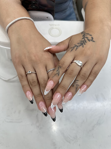 AO Nails-Poway