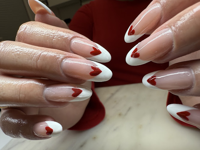 Artsylizie Nails