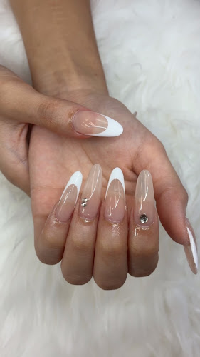 B’my nails