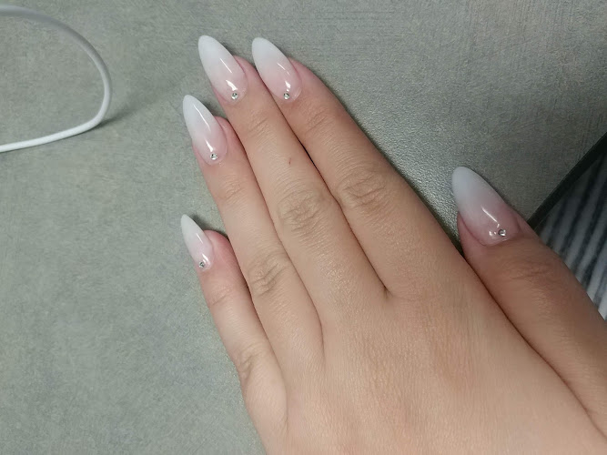 Be Polished Nails, nail salon in San Marcos, California