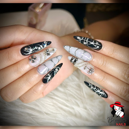 Beauty Nails