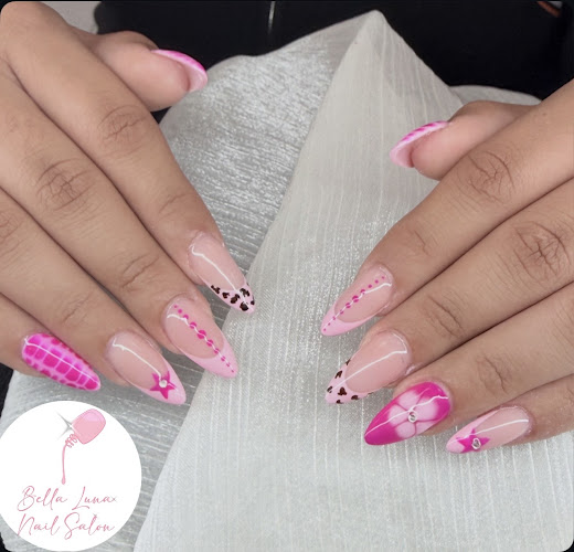Bella Luna Nail Salon