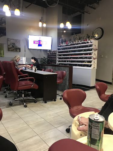 Bella Paris Nails
