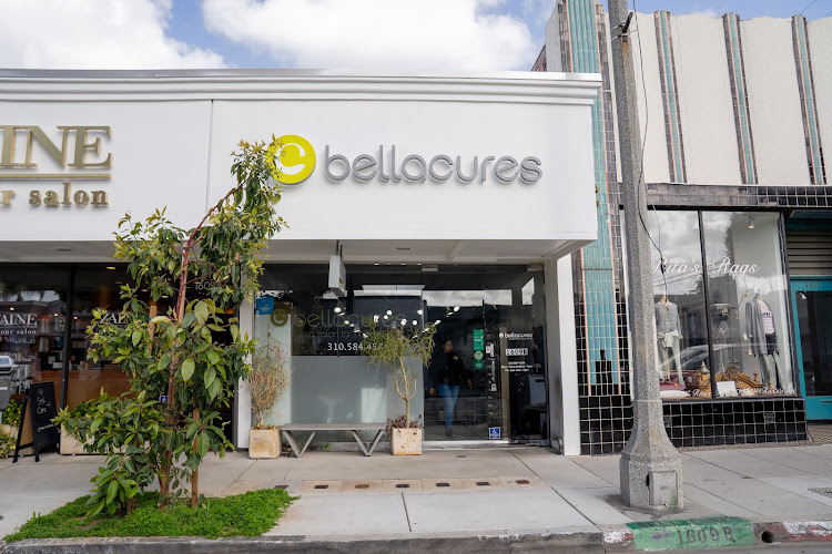 Bellacures Nail Salon, Santa Monica
