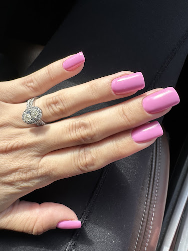 Belle Nails