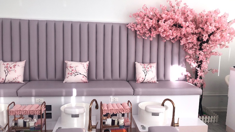 Blooming Nail Bar