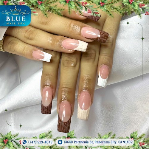 Blue Nail Spa 1 - HAPPY HOURS