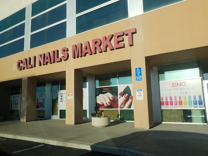 Cali Nails Market