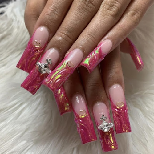 Cathy’s Nails