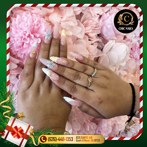 Chic Nails