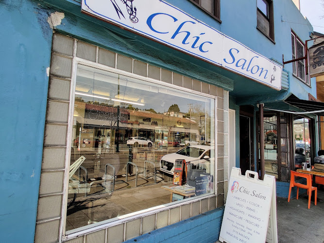 Chic Salon