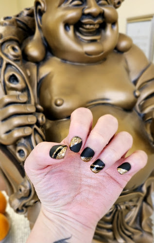 Chic Studios, nail salon in Manhattan Beach, California