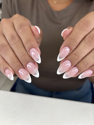 Chill Nails