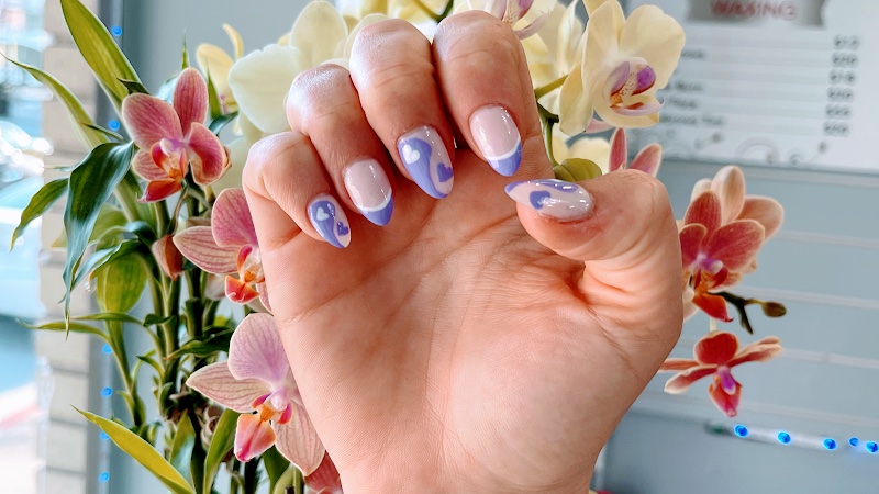 City Famous Nail Spa