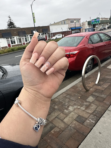 Classic Nails