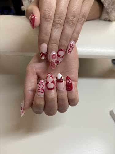 Clawsbyflaca