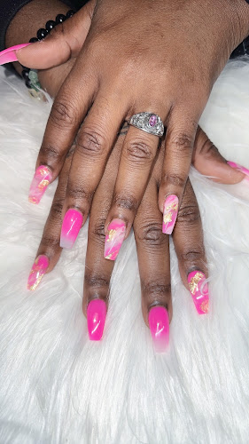 Color Nails, nail salon in Carlsbad, California