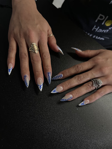 Contented Nail Parlor