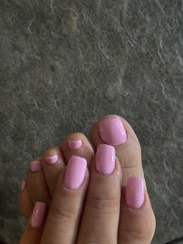 Create Nails, nail salon in Chino, California