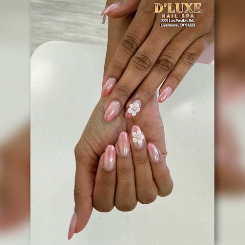D'Luxe Nail Spa, nail salon in Livermore, California