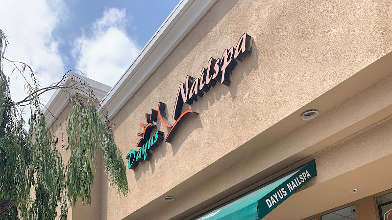 Dayus Nail Spa, nail salon in Redondo Beach, California