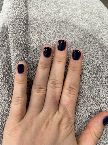 Deluxe Nail Bar & Spa