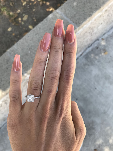 Diva Nails, nail salon in Walnut Creek, California