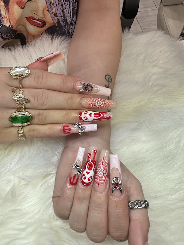 Dr Nails and Spa
