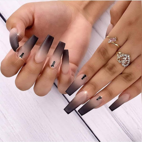 Dutton Nail Salon