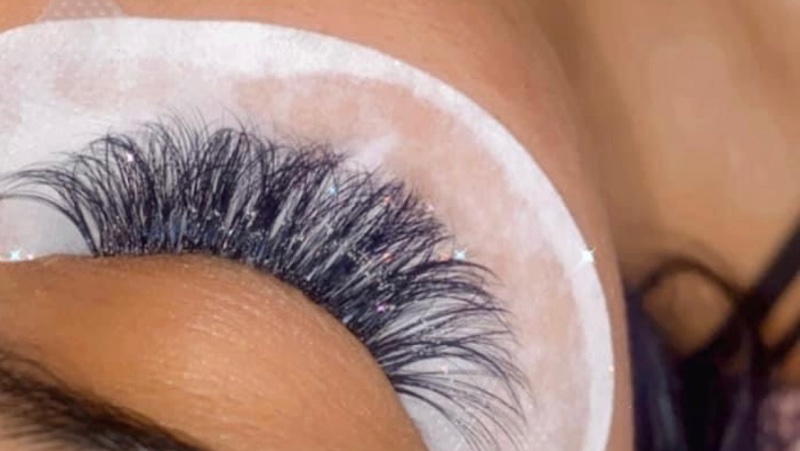 E NAILSPA, nail salon in Brea, California