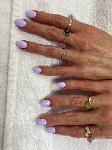Elegance Nails