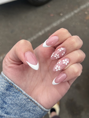 Elegant's Nails., nail salon in Bonita, California