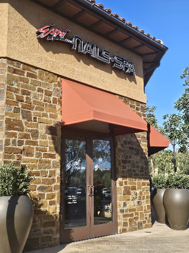 Esprit Nails & Spa, nail salon in Irvine, California