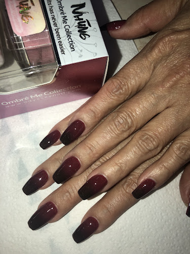 Expo Nail & Spa
