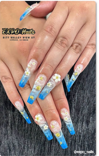Expo Nails