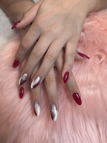 Famous Hair & Nails, nail salon in Dublin, California