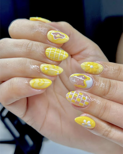 Fantabulous Nails & Spa
