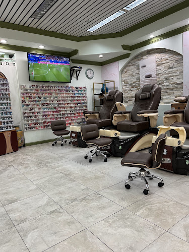 Fashion Nail Spa