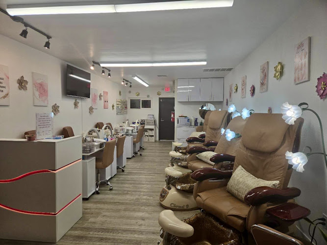 FC Nails & Lashes Spa
