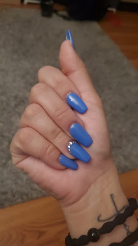 French Tips Nail