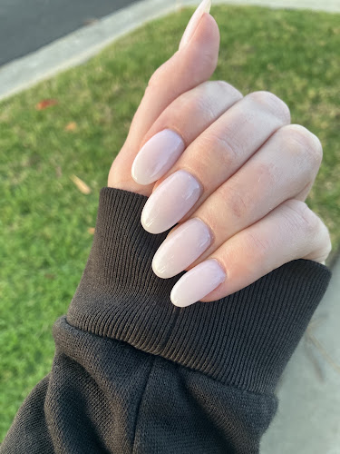Friendly Nails & Spa