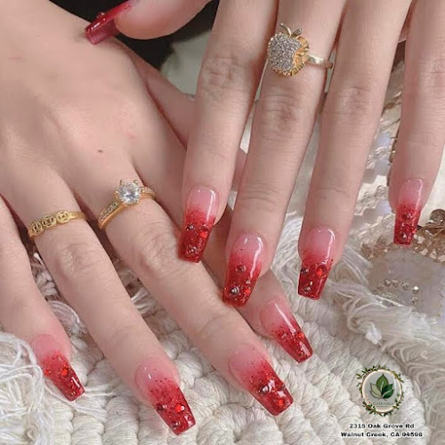 Gaia Nails Organic Beauty-Walnut Creek
