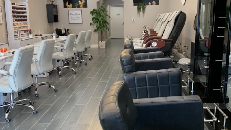 Glamorous Studio Salon, nail salon in Fair Oaks, California