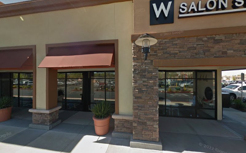 Gossip salon suite, nail salon in Rocklin, California