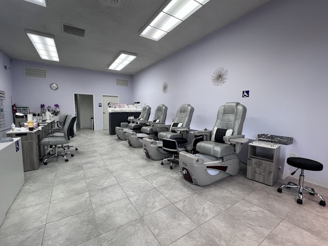 Happy Lavender Nail Spa